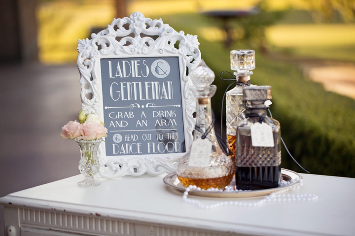 Black, White, & Blush 1920s Wedding Inspiration via TheELD.com