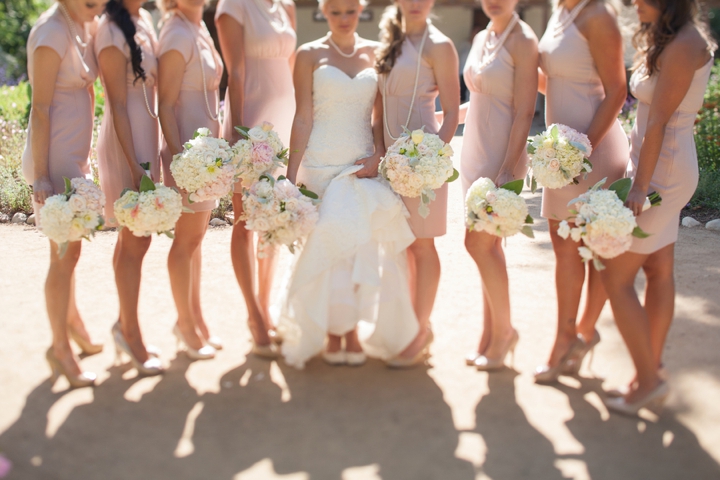 A Romantic, Timeless Champagne and Blush Wedding via TheELD.com