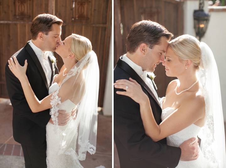 A Romantic, Timeless Champagne and Blush Wedding via TheELD.com