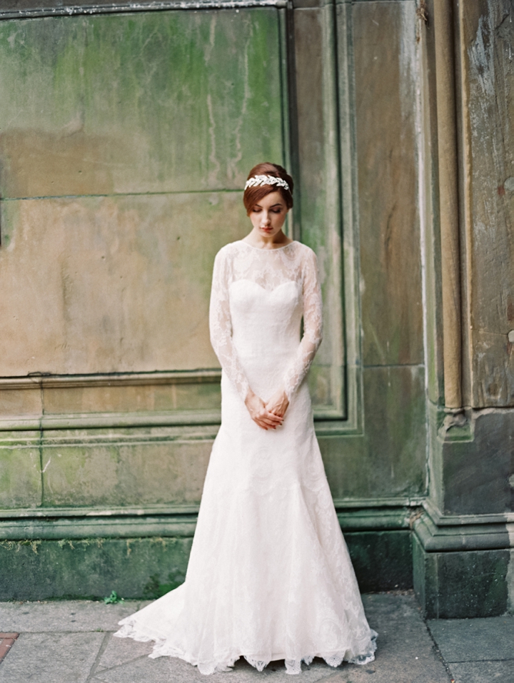 25 Stunning Non Strapless Wedding Dresses via TheELD.com