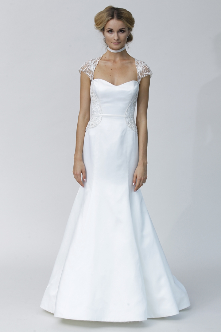 25 Stunning Non Strapless Wedding Dresses via TheELD.com