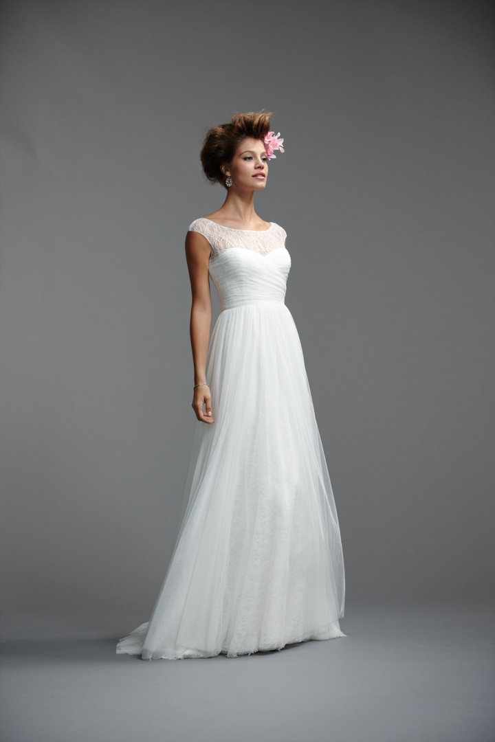 Non strapless 2024 wedding dresses