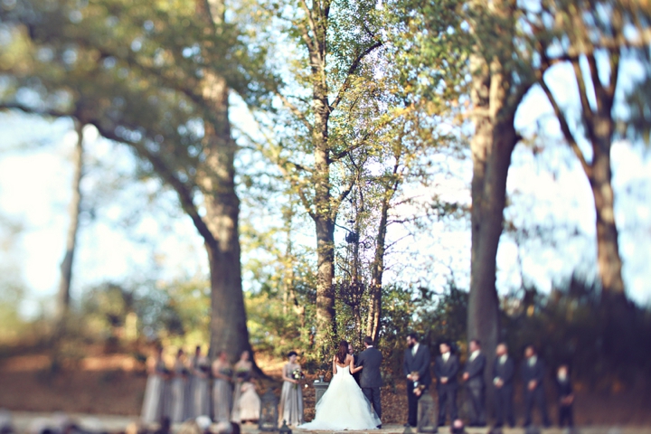 A Fall Purple and Champagne Alabama Wedding via TheELD.com