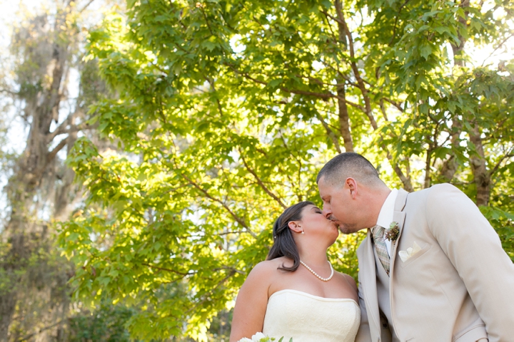 A Rustic Nature Inspired Wedding via TheELD.com