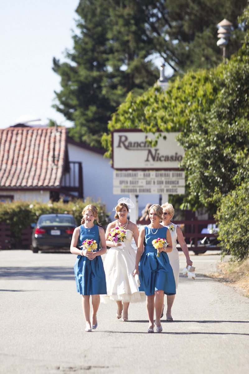 A Colorful Country Chic California Wedding via TheELD.com