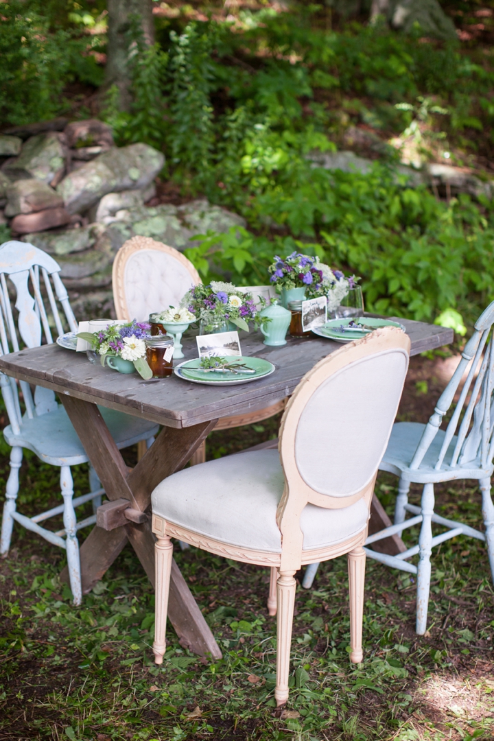 Eco Friendly Lavender and Mint Wedding Inspiration via TheELD.com