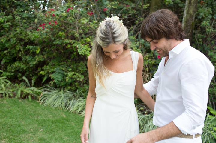 An Intimate Organic Beach Wedding via TheELD.com