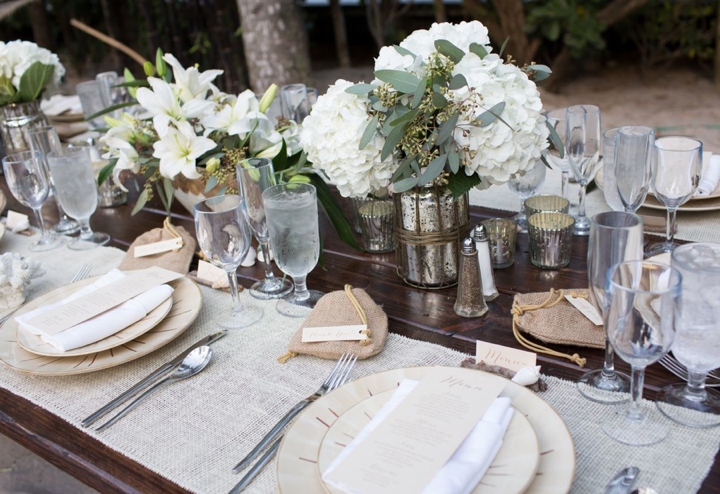 An Intimate Organic Beach Wedding via TheELD.com