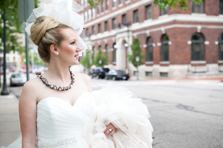 Modern Chic Sex and the City Wedding Inspiration via TheELD.com