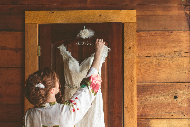 A Yellow and Peach Minnesota Farm Wedding via TheELD.com