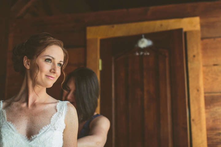 A Yellow and Peach Minnesota Farm Wedding via TheELD.com