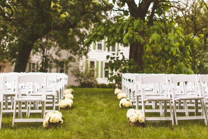 A Yellow and Peach Minnesota Farm Wedding via TheELD.com