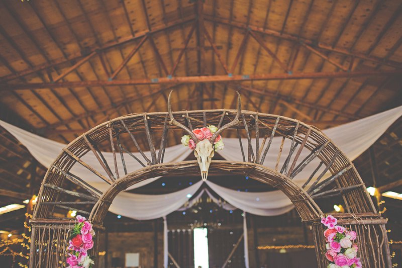 A Pink Rustic California Ranch Wedding via TheELD.com