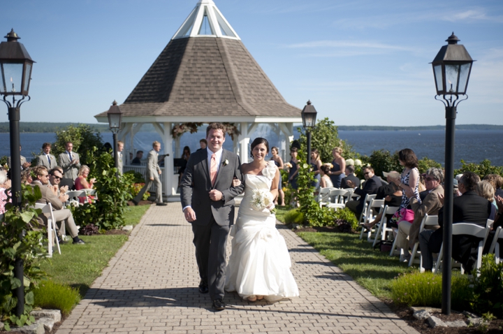 Modern Elegant Peach and Navy Maine Wedding via TheELD.com