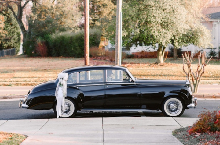 Purple and Silver North Carolina Winter Wedding via TheELD.com