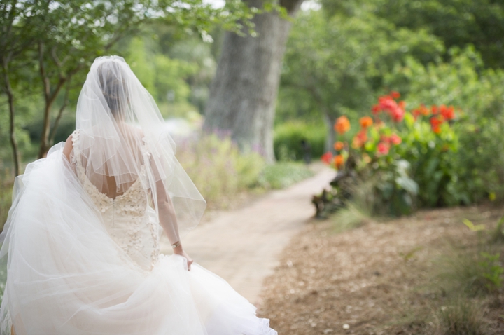 A Southern Elegant Coral and Pink Wedding via TheELD.com