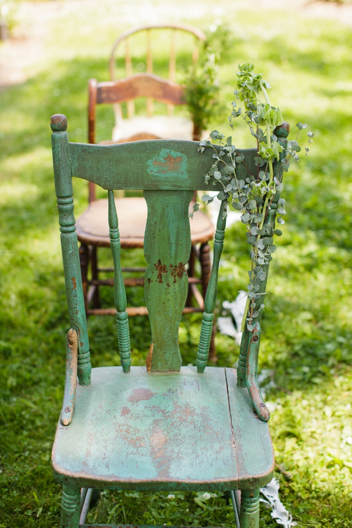 Vintage Eclectic Green Wedding Ideas via TheELD.com