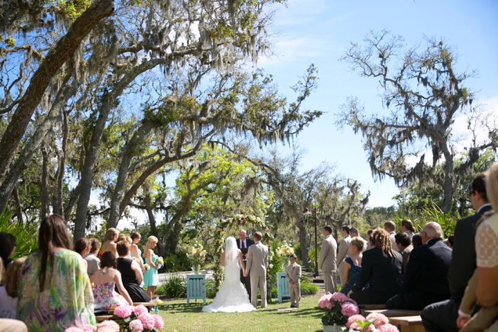 Florida Rustic Vintage Pastel Wedding via TheELD.com