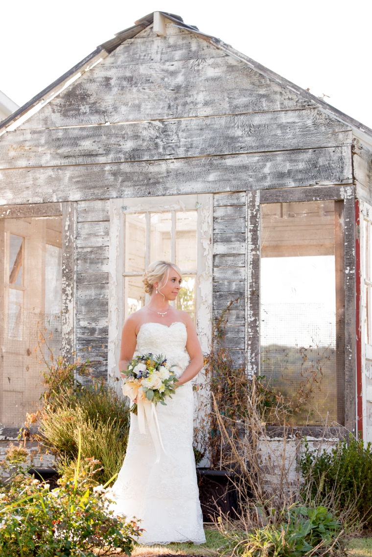 Orange & Cornflower Blue Tennessee Wedding via TheELD.com