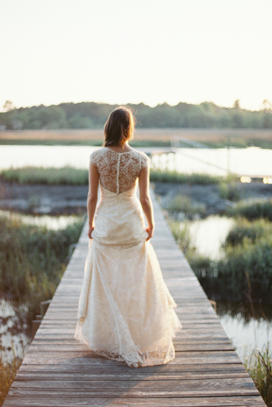 5 Things You Need To Know Before You Go Wedding Dress Shopping via TheELD.com