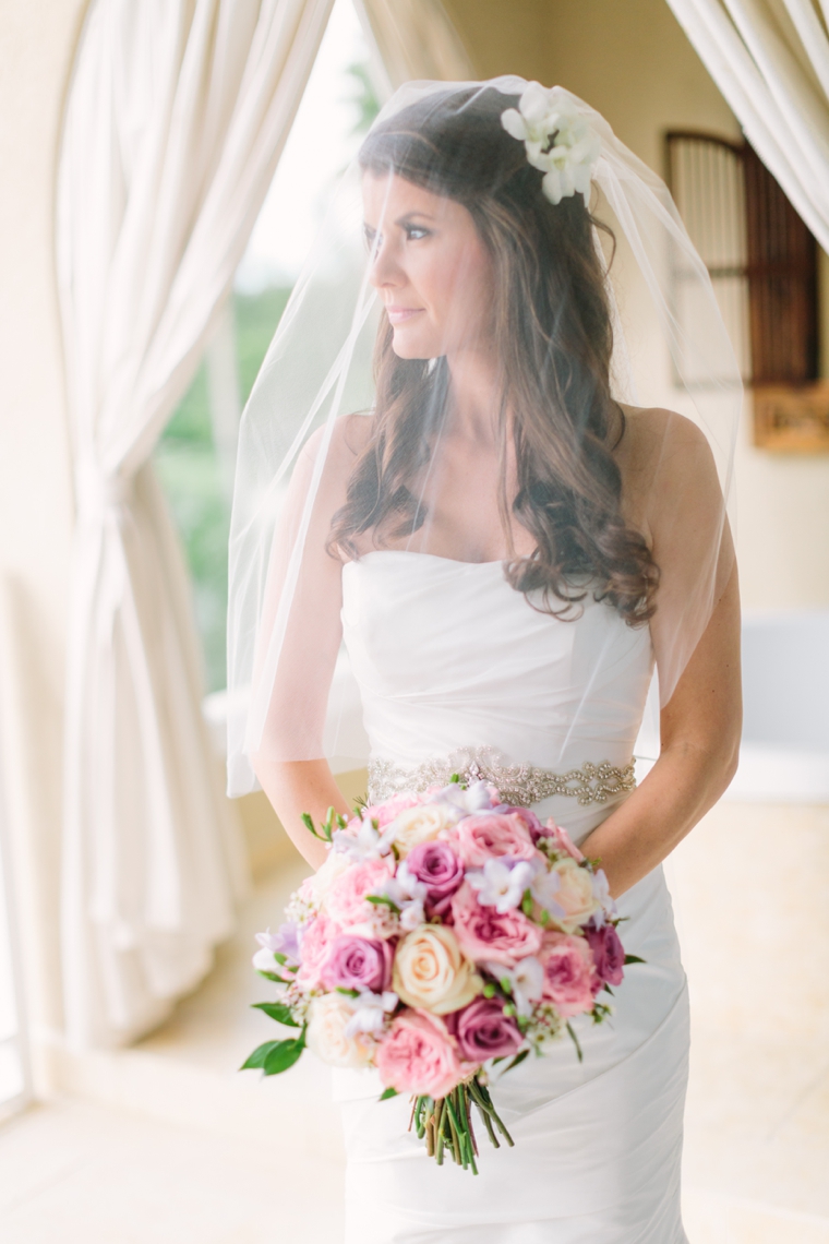 A Romantic Lavender and Yellow Wedding via TheELD.com