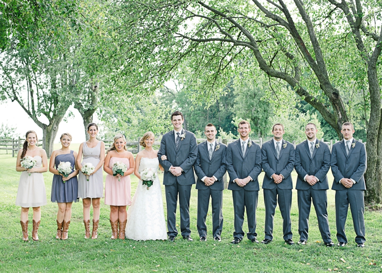 A Rustic Chic Pennsylvania Barn Wedding via TheELD.com