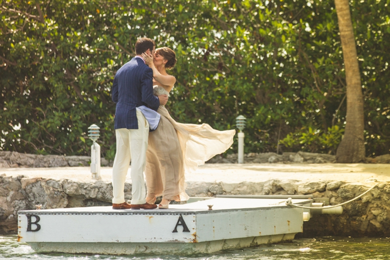 A Romantic Chic Islamorada Wedding via TheELD.com