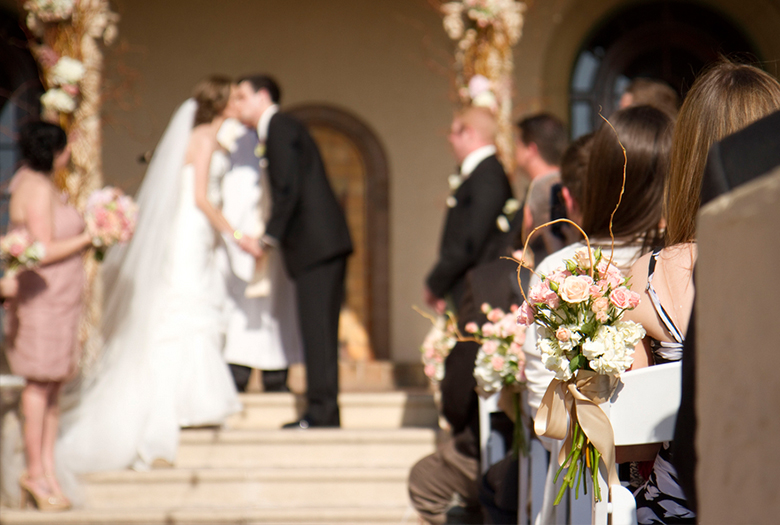 A Classic Romantic Blush and White Wedding via TheELD.com