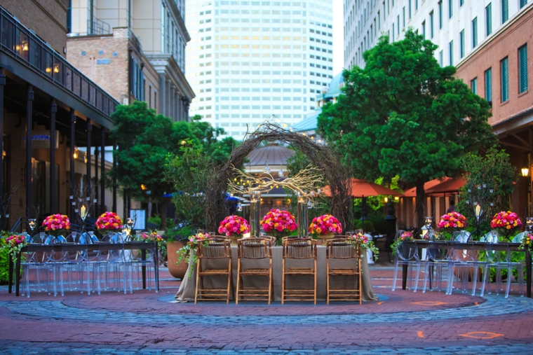 Colorful New Orleans Garden Wedding Inspiration via TheELD.com