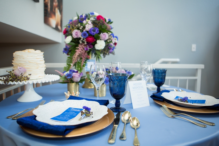 Dazzling Blue Wedding Ideas via TheELD.com