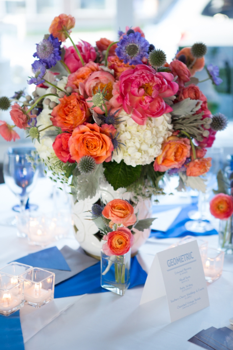 Dazzling Blue Wedding Ideas via TheELD.com