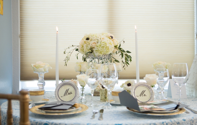 Dazzling Blue Wedding Ideas via TheELD.com