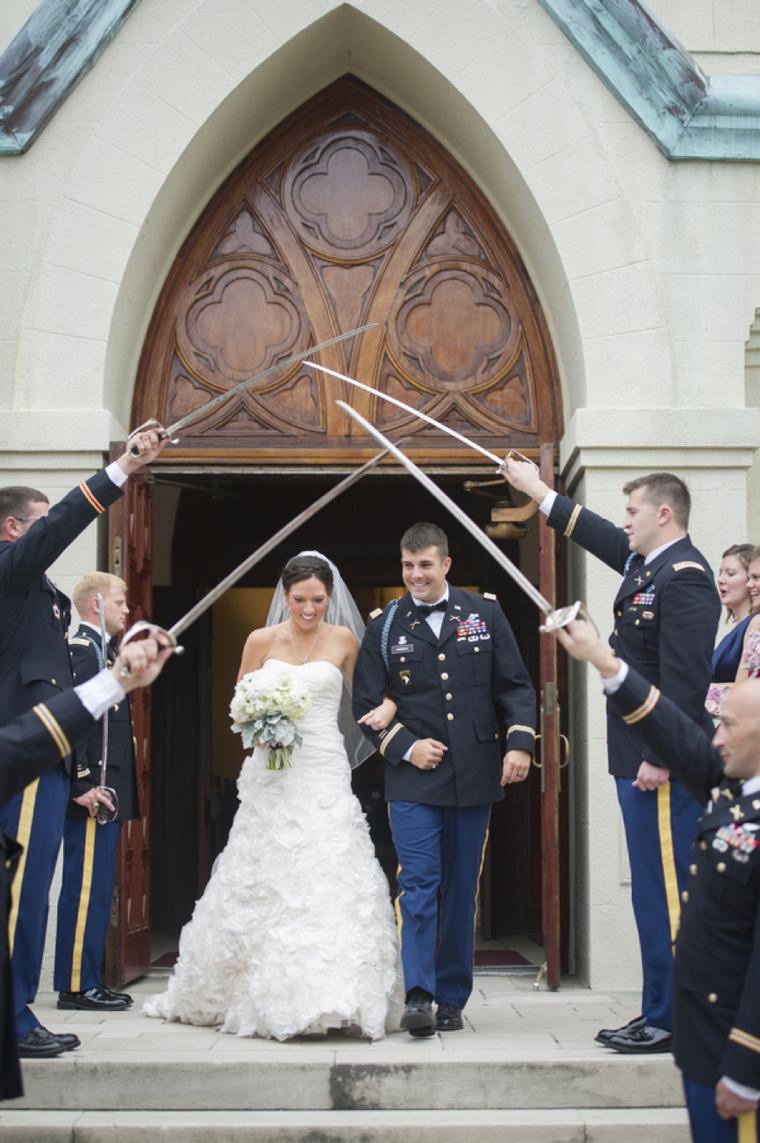 A Romantic Florida Navy and Pink Wedding via TheELD.com