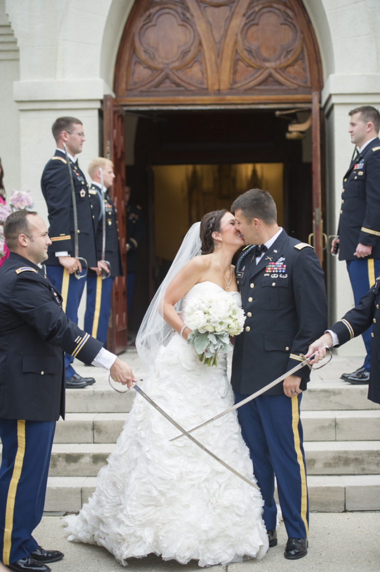 A Romantic Florida Navy and Pink Wedding via TheELD.com