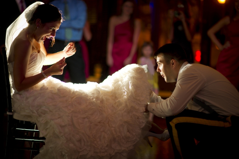 A Romantic Florida Navy and Pink Wedding via TheELD.com