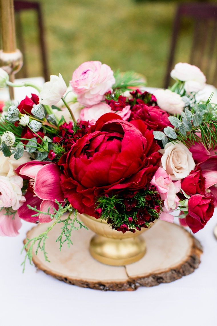 Rustic Chic Red and White Wedding Inspiration via TheELD.com