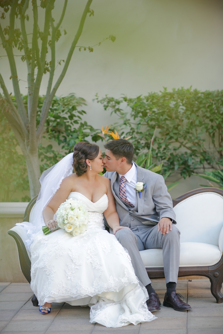 A Cobalt Blue Spanish Inspired Wedding via TheELD.com