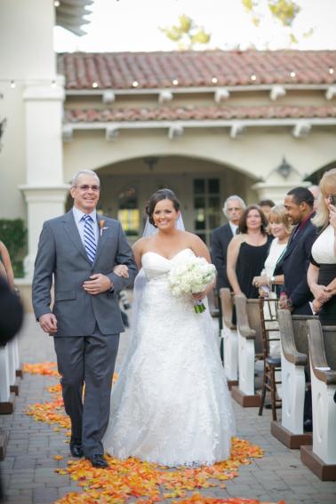 A Cobalt Blue Spanish Inspired Wedding via TheELD.com