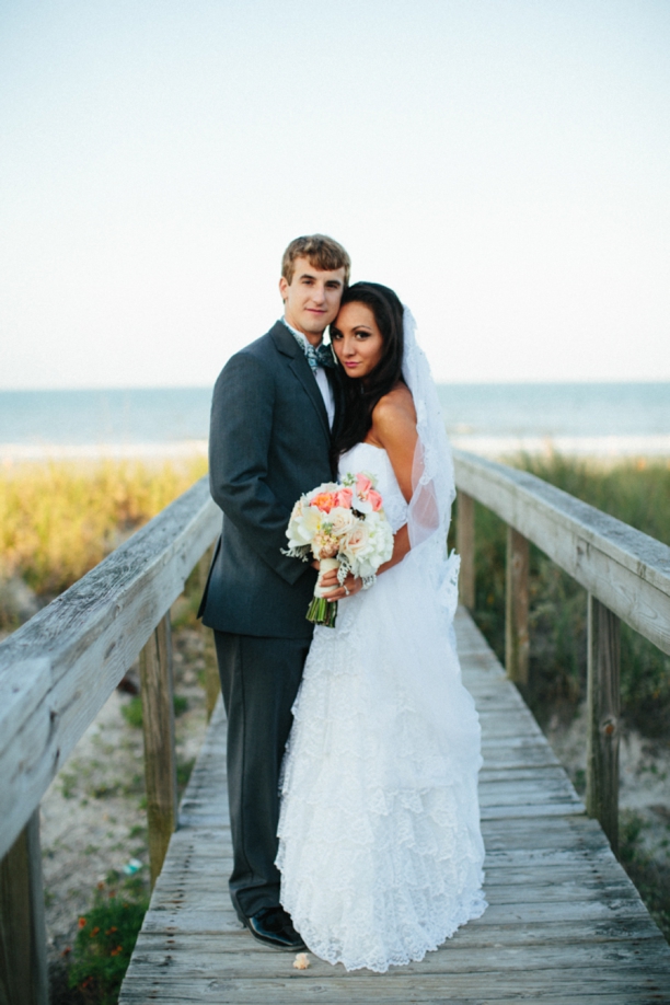 A Romantic Coral & White Florida Wedding via TheELD.com