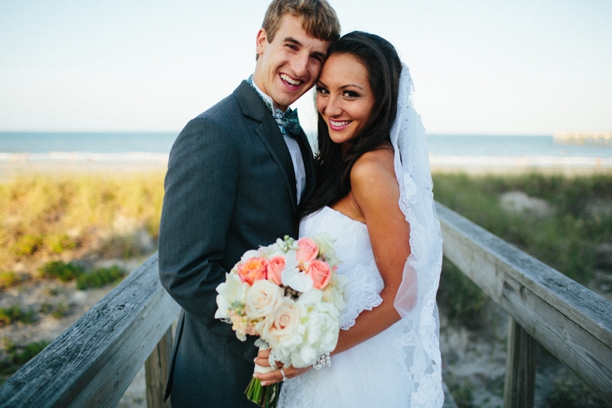 A Romantic Coral & White Florida Wedding via TheELD.com