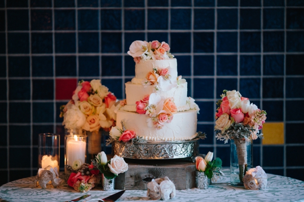 A Romantic Coral & White Florida Wedding via TheELD.com