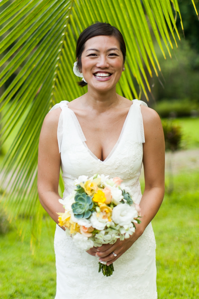 Costa Rica Citrus Inspired Wedding via TheELD.com