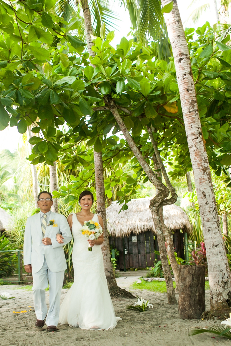 Costa Rica Citrus Inspired Wedding via TheELD.com