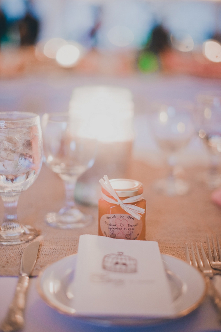 A Colorful Handmade New York Wedding via TheELD.com