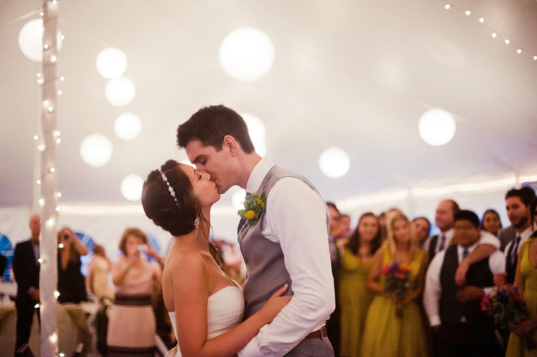 A Colorful Handmade New York Wedding via TheELD.com