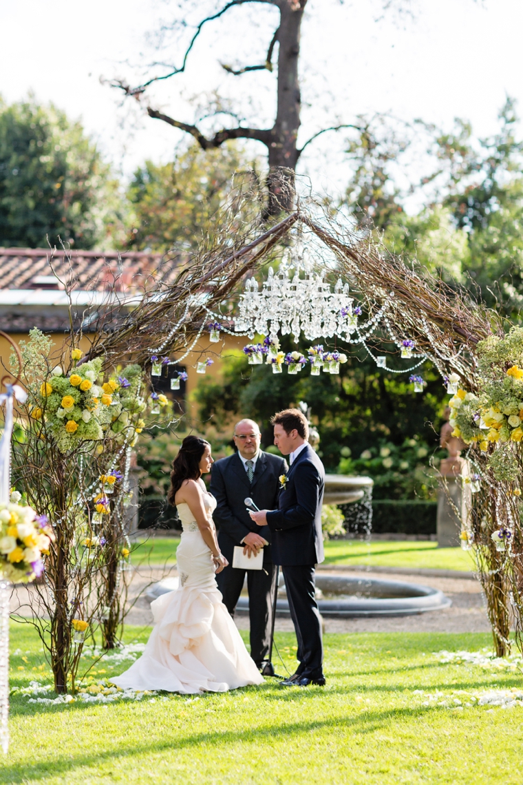 A Romantic & Modern Wedding In Italy via TheELD.com