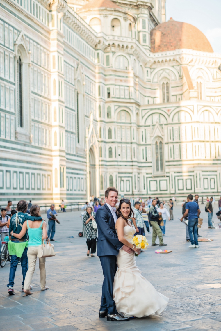 A Romantic & Modern Wedding In Italy via TheELD.com