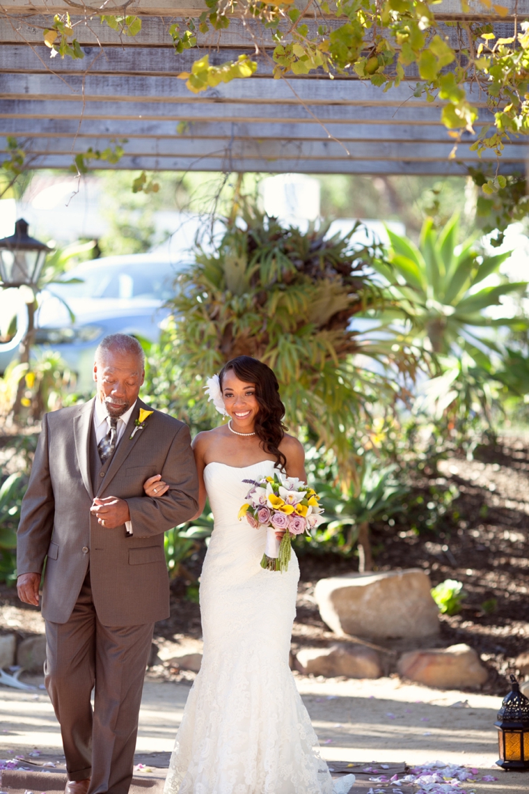 A California Lavender and Yellow Wedding via TheELD.com