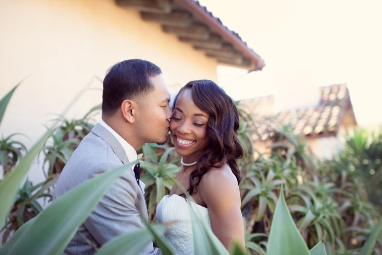 A California Lavender and Yellow Wedding via TheELD.com