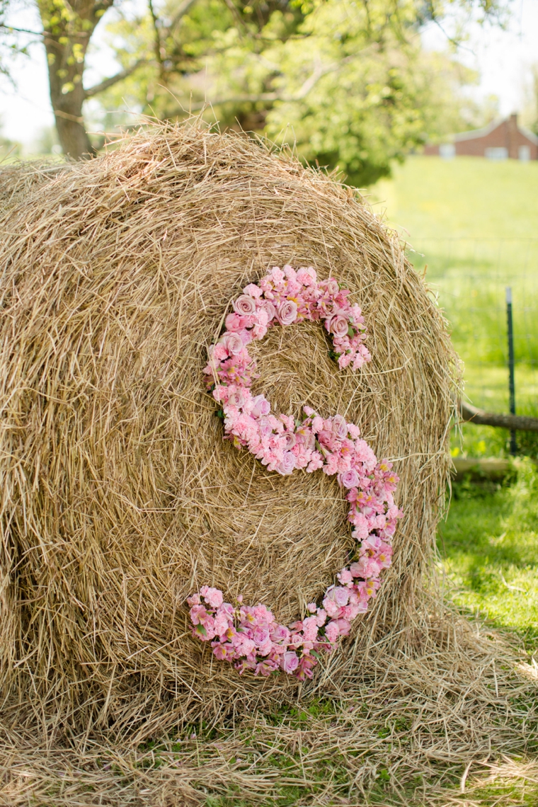 Rustic & Eclectic Backyard Maryland Wedding  via TheELD.com